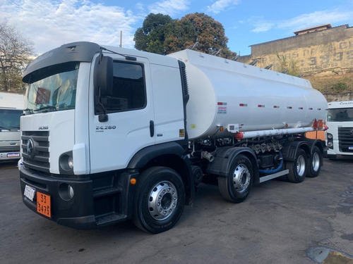 Imagem 2 de 15 de Vw 24280 Cabine Leito Constellation Bi-truck Tanque 18/19