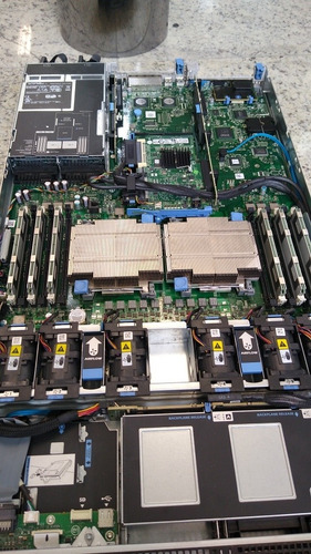 Servidor Dell R610 Com 2 Six Core 128 De Memória Sem Hd (Usado)