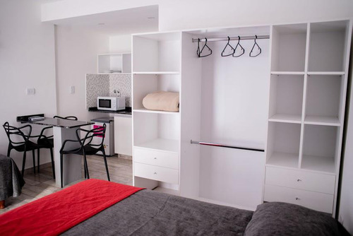 Hotel Con 20 Habitaciones Con Lote Unificado