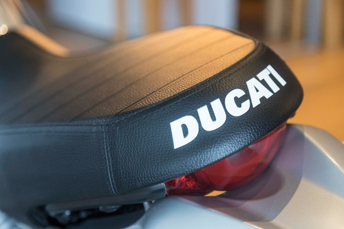 Ducati Scrambler Icon 800 Roshaus Bealer Bmw -- Permutas