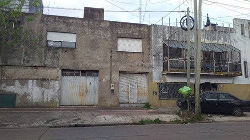 Inmueble Comercial En Venta En Remedios De Escalada Este