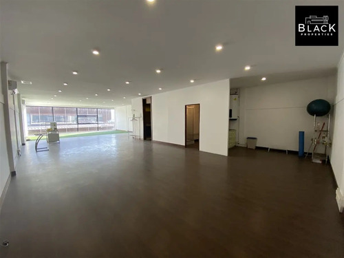 Oficina, Local Comercial, Clinica Arriendo En Colina