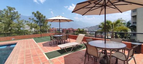 Alquiler De Apartamento En Valle Arriba, Caracas. Of