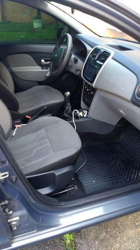 Renault Logan 2015 1.0 16v Authentique Hi-flex 4p