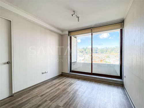 Departamento En Arriendo Ubicado En Av. Los Carrera.