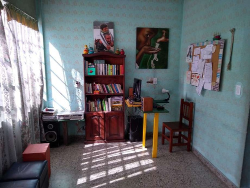 Imagen 4 de 13 de Casa En Venta En Billinghurst