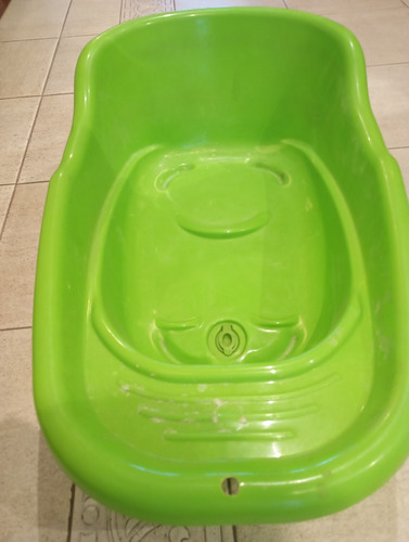 Bañadera De Plástico Verde Para Bebé Con Tapón Verde Lisa (Usado)
