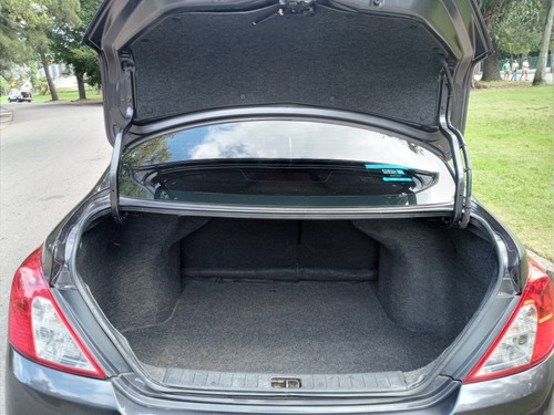 Nissan Versa 1.6 Exclusive Navi At 2017