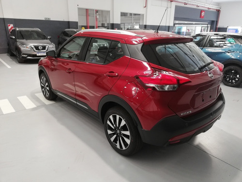 Nissan Kicks Advance Cvt*