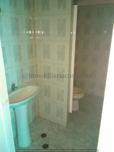 Imagen 5 de 8 de Alquiler Oficina En Catia La Mar Ref 450