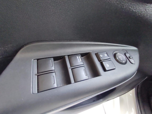 Imagem 10 de 10 de Honda Fit 1.5 16v Lx Cvt (flex)