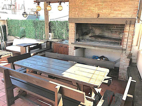 Venta Casa 4 Dormitorios Barbacoa- Pocitos