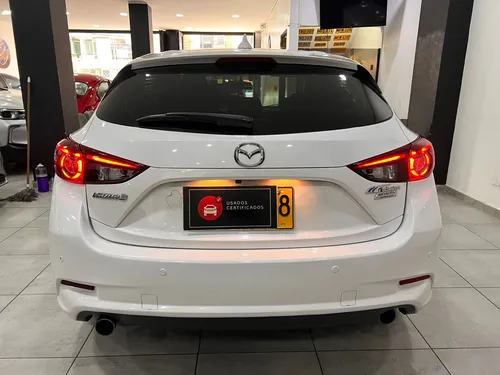 Mazda 3 2.0 Sport Touring