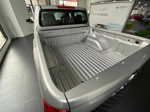 Imagen 10 de 25 de Renault Alaskan Confort 4x2 Mt