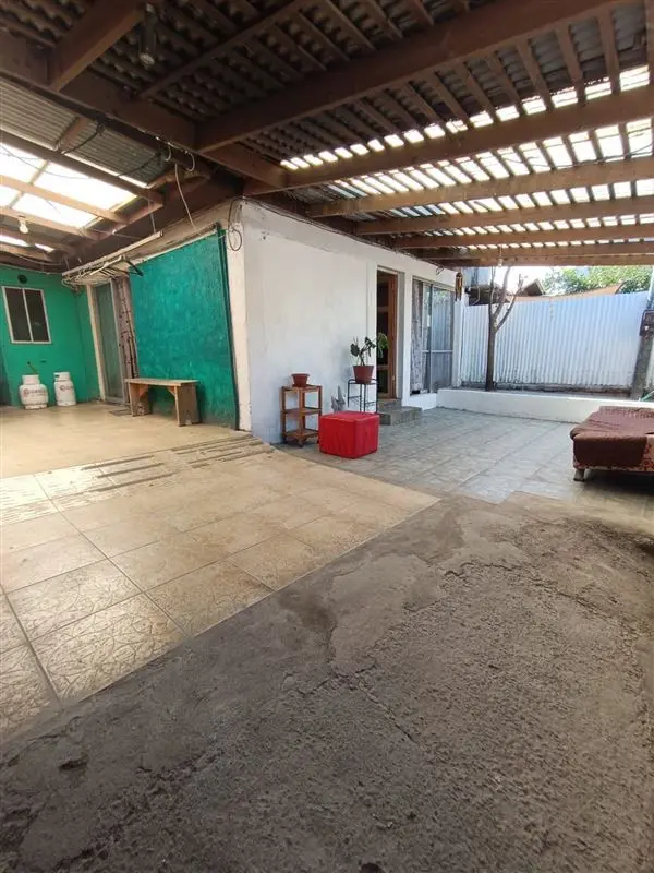 Imagen 3 de 18 de Casa En Venta De 5 Dorm. En Lo Prado