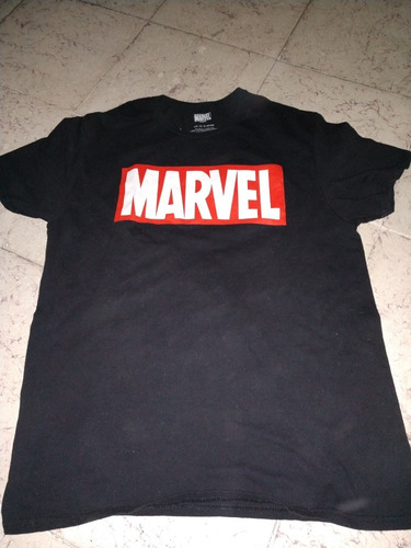 Playera Marvel Original Talla L (Usado)
