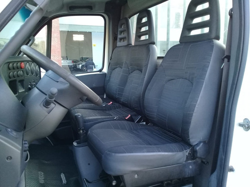 Imagen 11 de 16 de Iveco Daily .55 C16 . Chasis.2015