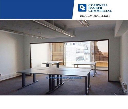 Alquiler De Oficina - Plaza Independencia - Oportunidad!
