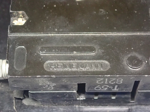 Heinemann Cd3-z16-3 1761-0684 .5a Volts 50rdc Circuit Br Zza