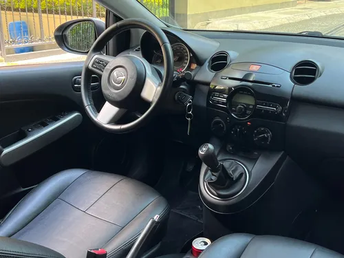 Mazda 2 1.5 15hm1c