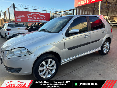 Fiat Palio ELX DUALOGIC 1.8 MPI FLEX 8V 4P