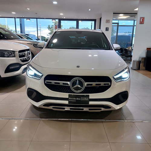 Mercedes-Benz Clase GLA 5p GLA 200 Progressive L4/1.3/T Aut