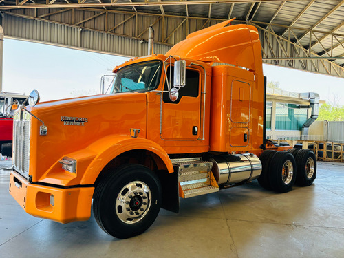 Kenworth T800 Año 2013 Con 2 Meses De Garantia