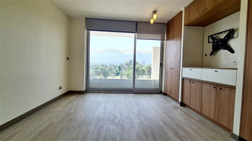 Departamento En Venta De 2 Dorm. En Vitacura