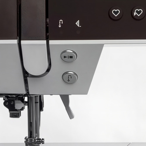 Máquina De Costura E Bordado Pfaff Ambition 640 Cor Preto