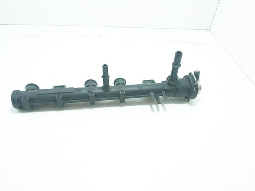 Riel De Inyectores Vw Pointer 1.8 Std 2000-2005 Original (Usado)