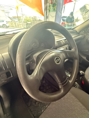 Chevrolet Corsa Classic 1.0 Spirit Flex Power 4p