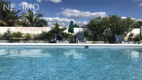 Imagen 1 de 13 de Hotel En Venta En Chicxulub Puerto, Yucatán