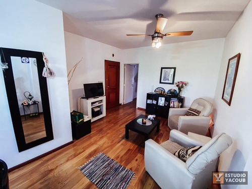 Imagen 7 de 21 de Departamento En Venta - 2 Dormitorios 1 Baño 1 Cochera - 69 Mts2 - La Plata