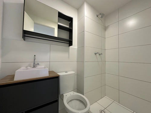 Apartamento Para Alugar Com 2 Quartos E Sem Vaga - 38m² Água Branca - São Paulo Sp