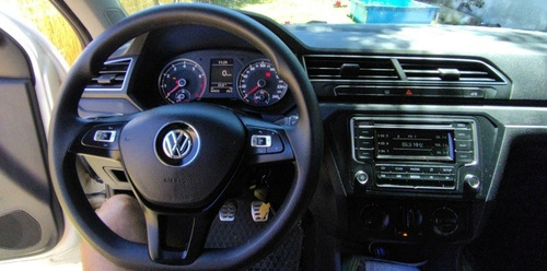 Imagen 6 de 8 de Volkswagen Gol 2017 1.6 Trendline 101cv