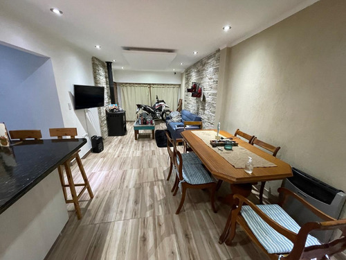 Imagen 7 de 17 de Venta Casa Quinta Totalmente Reciclada Sobre Ruta 5 - La Reja Norte