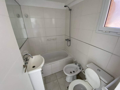 Imagen 7 de 8 de Departamento De 1 Dormitorio En Venta En El Centro - Apto Bancor
