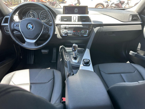 BMW 320i 2.0 Sport Active Flex Aut. 4p 245 hp