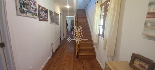 Casa En Venta De 5 Dorm. En Talagante