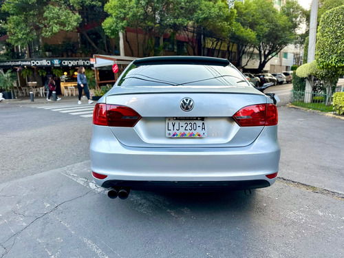 Volkswagen Jetta 2.0 Tdi Dsg At