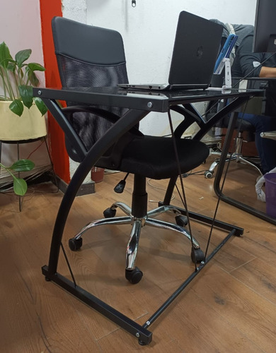 Imagen 2 de 3 de Escritorio Akivoy Metalico Color Negro Home Office