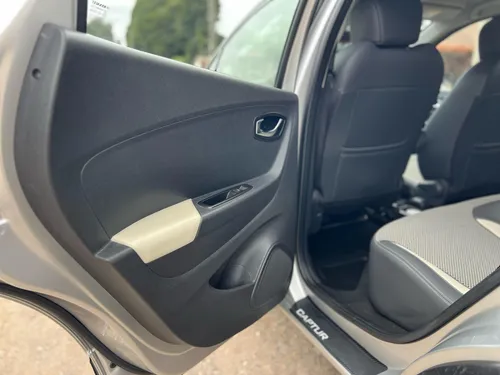 Renault Captur 2.0 Intens Automática