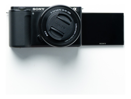 Sony Zv-e10 Cámara Con Lente De 16-50 Mm, 2 Pilas Np-fw50 Negro (Usado)
