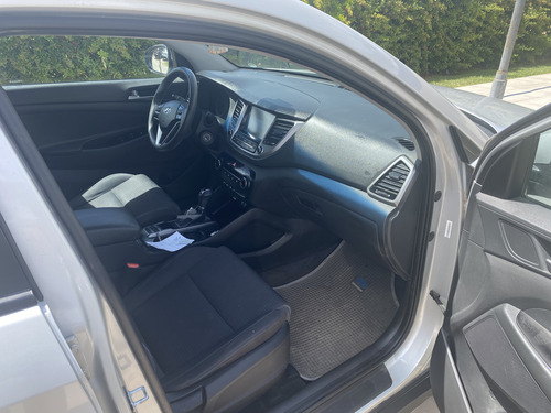 Hyundai Tucson 2.0 Style 2Wd At