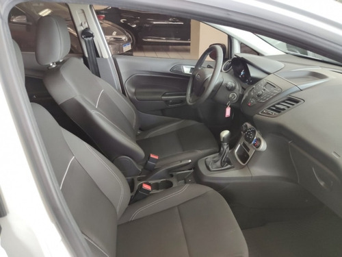 Ford New Fiesta Se 1.6