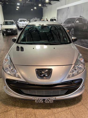 Peugeot 207 2010 2.0 Sedan Xt Hdi
