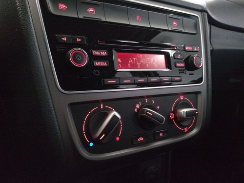 Volkswagen Gol 1.6 Trend 2014 Branca Flex
