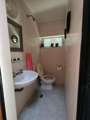 Casa En Alquiler De 3 Dormitorios En Impecable Estado Amoblada Y Equipada