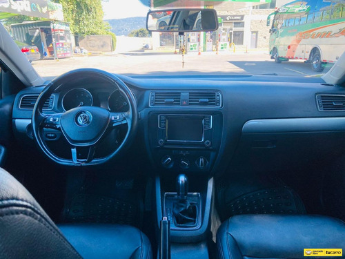 Volkswagen Jetta Vi 2.0 Comfortline