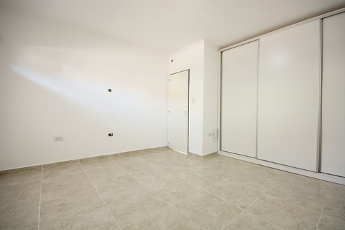 Imagen 16 de 25 de Venta Ph 3 Ambientes Jardin Patio Cochera Quilmes